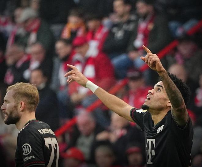 NBA战报：哈登27分9助，快船115-92大胜老鹰