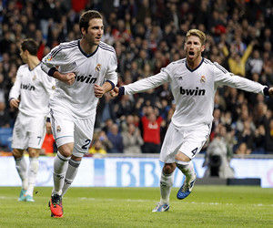 18岁超新星成广东内线希望！苦寻多年，他才是易建联接班人？