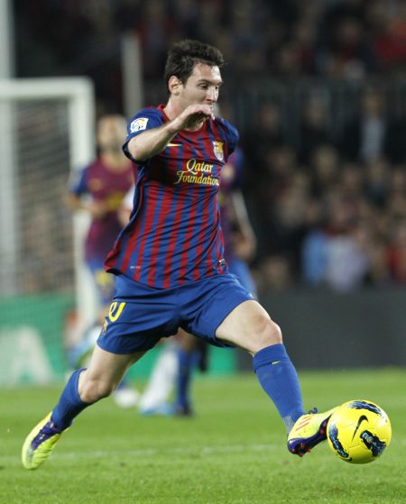 随着曼联1-1遭绝平，英超最新积分榜出炉：阿森纳一枝独秀