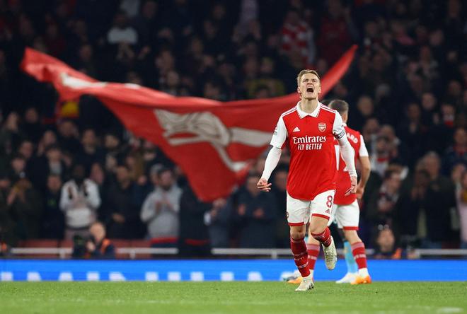 利物浦新赛季球衣号码确认：维尔茨7号，埃基蒂克22号，弗林蓬30号