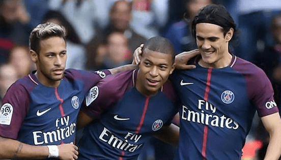 ESPN：曼联重点关注边翼卫引援，并且有7名中场目标